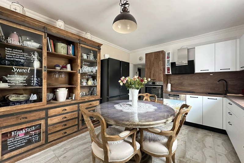 3-bedroom apartment in Oblast Burgas, Slynchev Bryag