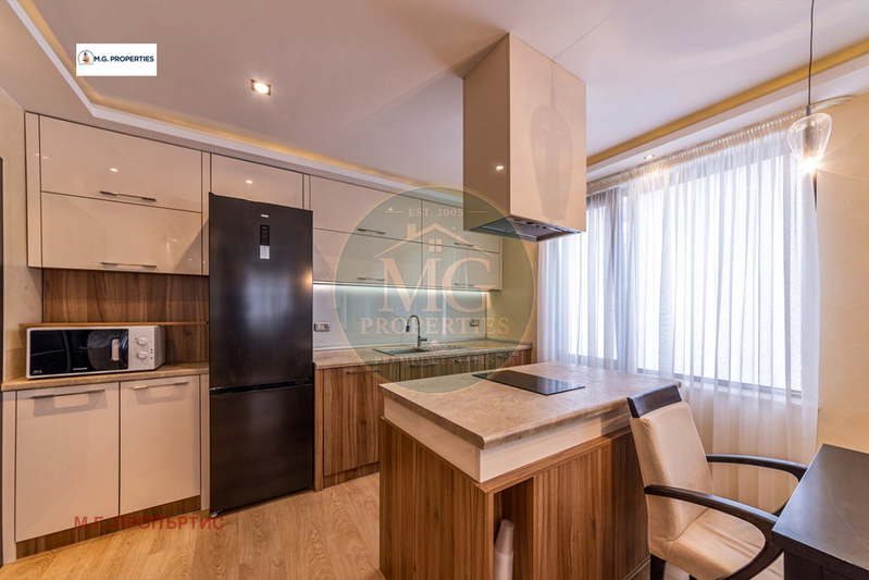 3-bedroom apartment in Sv.Sv. Konstantin I Elena