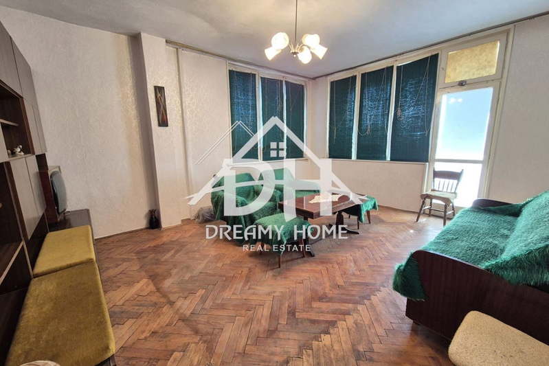 4-bedroom apartment in Kyrdjali, Centyr