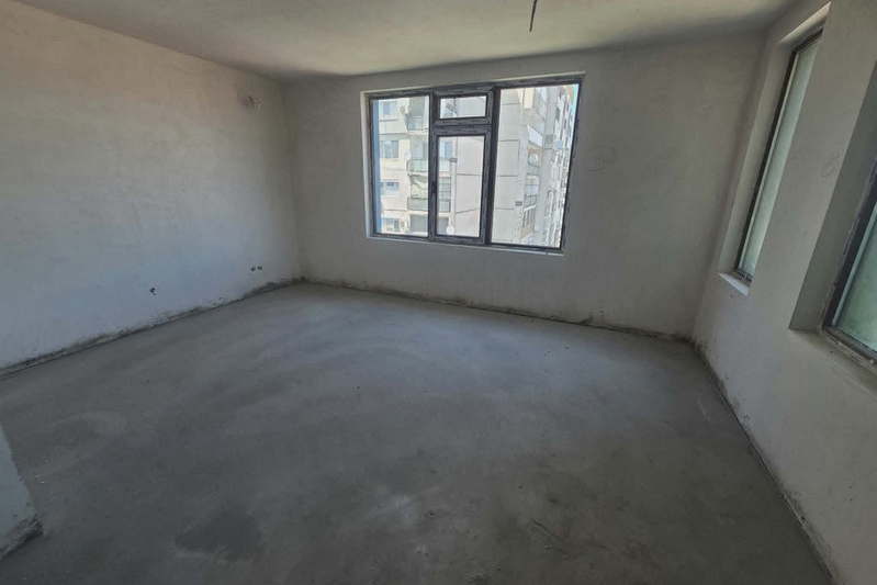 2-bedroom apartment in Kyrdjali, Vyzrojdenci