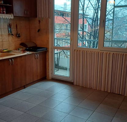 Снимка 3 — Двустаен апартамент в Кърджали, Възрожденци
