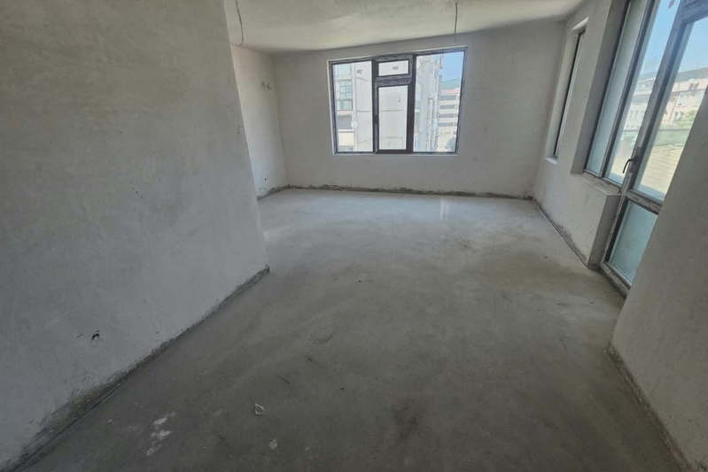 2-bedroom apartment in Kyrdjali, Vyzrojdenci