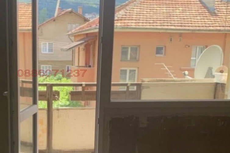 Двустаен апартамент в Кюстендил, Осогово