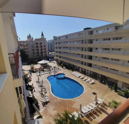 Photo 4 — 3-bedroom apartment in Oblast Burgas, Nesebyr