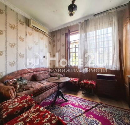 Снимка 3 — Тристаен апартамент в Шумен, Нови пазар