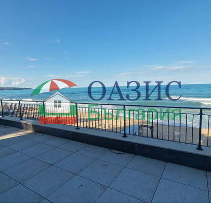 Снимка 5 — Тристаен апартамент в Бургас, Обзор