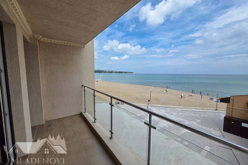 3-bedroom apartment in Oblast Burgas, Obzor