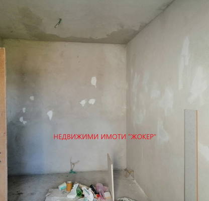 Снимка 4 — Тристаен апартамент във Велико Търново, Павликени