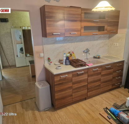 Снимка 2 — Двустаен апартамент в Пазарджик, Ставропол