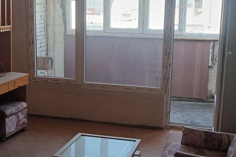 Двустаен апартамент в Пазарджик, Устрем