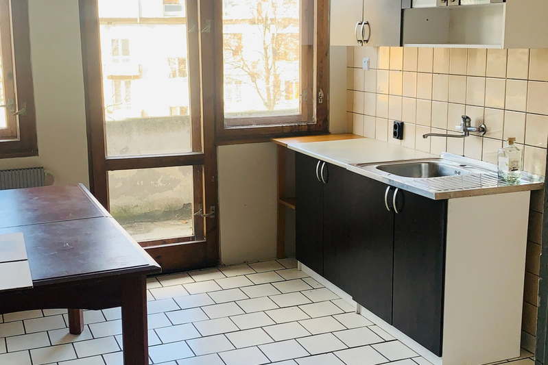 3-bedroom apartment in Pernik, Centyr