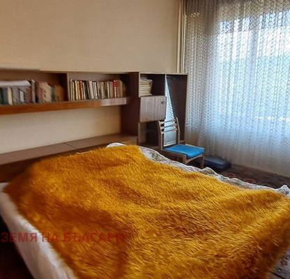 Photo 5 — 3-bedroom apartment in Pernik, Humni Dol