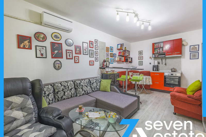 3-bedroom apartment in Pernik, Iztok