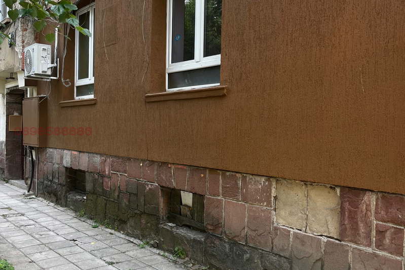 Двустаен апартамент в Перник, Изток