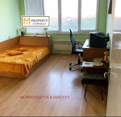 Снимка 3 — Двустаен апартамент в Плевен, 9-ти квартал