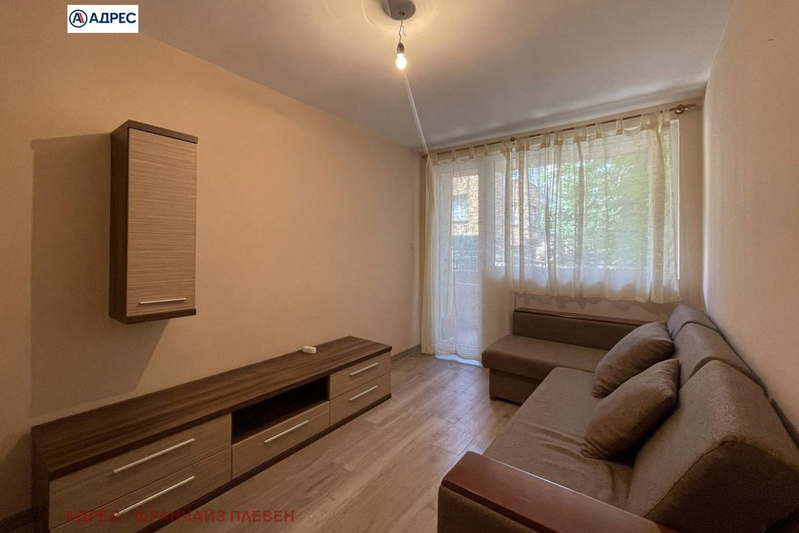 3-bedroom apartment in Pleven, Drujba 4
