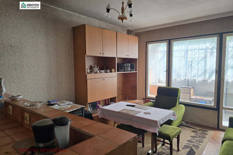 Тристаен апартамент в Плевен, Дружба 4