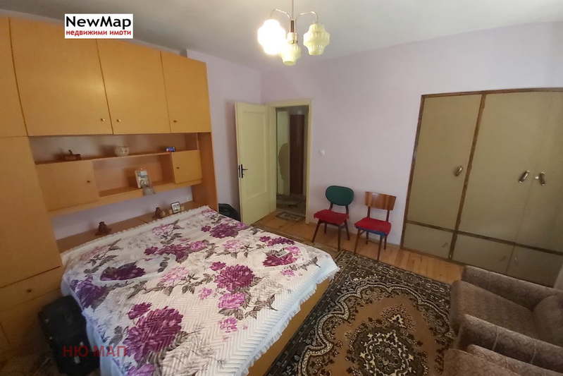 4-bedroom apartment in Pleven, Idealen Centyr