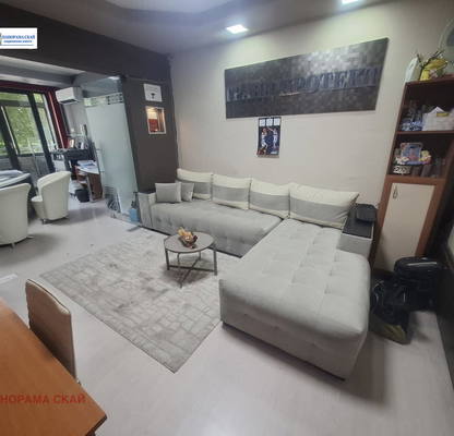 Photo 2 — 4-bedroom apartment in Pleven, Idealen Centyr