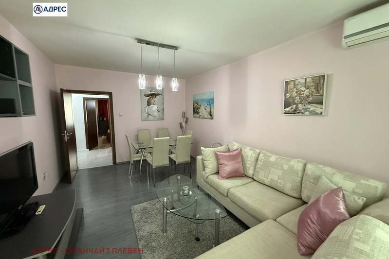 2-bedroom apartment in Pleven, Idealen Centyr