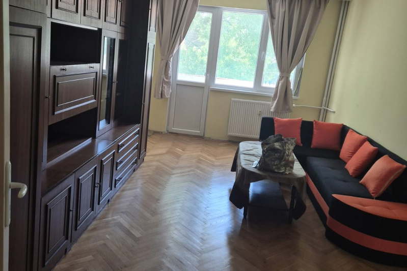 3-bedroom apartment in Pleven, Idealen Centyr