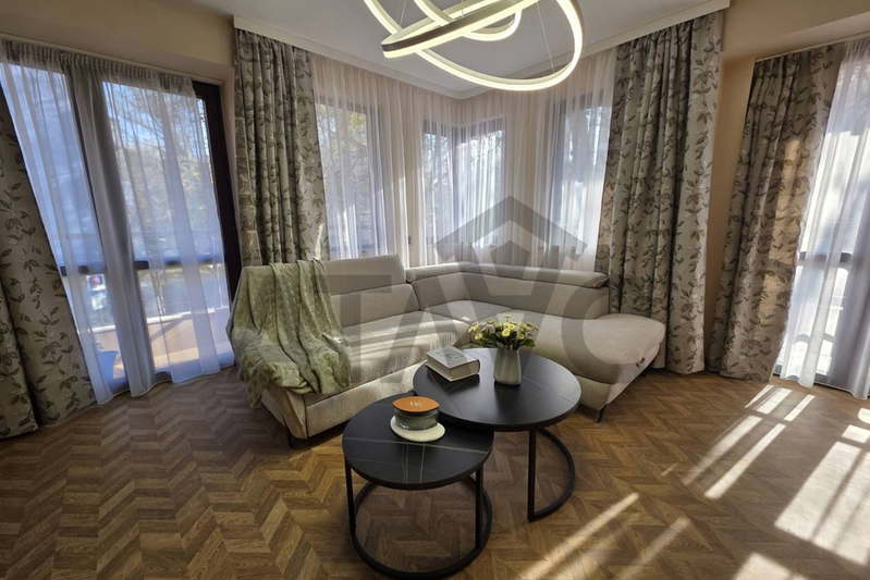 3-bedroom apartment in Plovdiv, Centyr