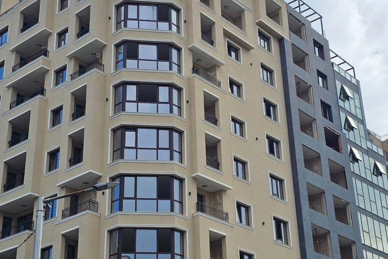 3-bedroom apartment in Plovdiv, Centyr