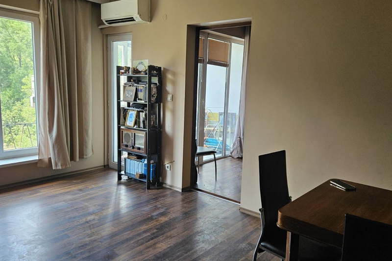 3-bedroom apartment in Plovdiv, Centyr