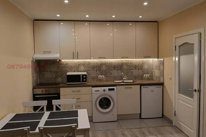 2-bedroom apartment in Plovdiv, Centyr