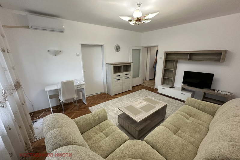 2-bedroom apartment in Plovdiv, Centyr