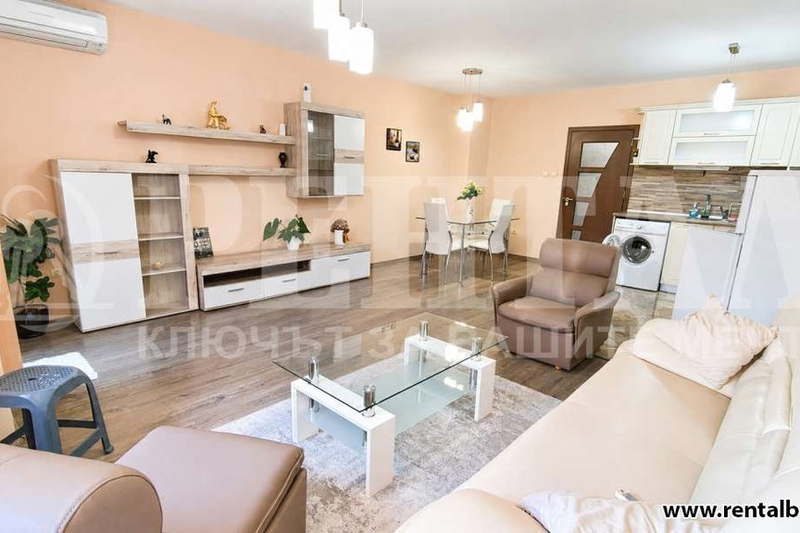 2-bedroom apartment in Plovdiv, Centyr