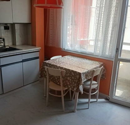 Снимка 3 — Тристаен апартамент с две тераси в Център, Пловдив