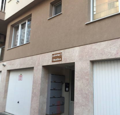 Снимка 5 — Четиристаен апартамент с три тераси в Център, Пловдив