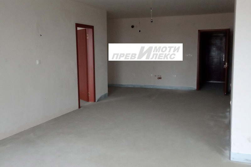 3-bedroom apartment in Plovdiv, Hristo Smirnenski