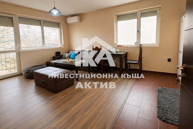 2-bedroom apartment in Plovdiv, Izgrev
