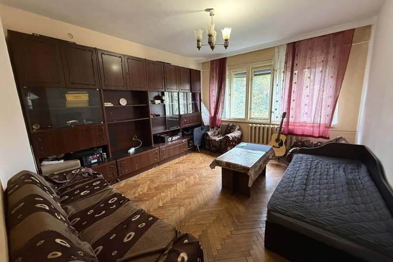 Two-room apartment in Karshiyaka, Plovdiv