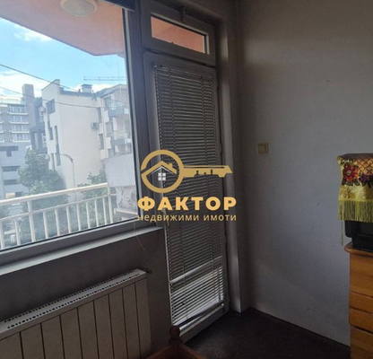 Снимка 3 — Двустаен апартамент в Кършияка, Пловдив с тераса