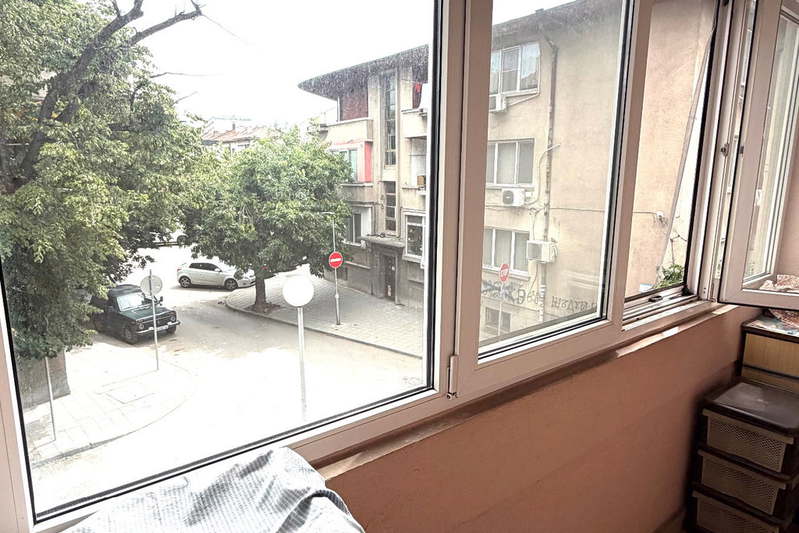 3-bedroom apartment in Plovdiv, Kyrshiyaka