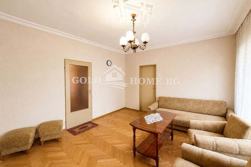 4-bedroom apartment in Plovdiv, Kyrshiyaka