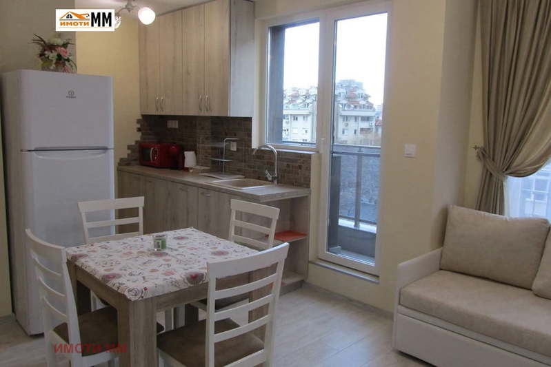 3-bedroom apartment in Plovdiv, Kyrshiyaka