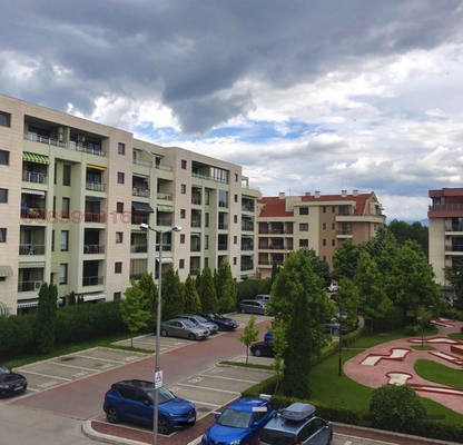Снимка 4 — Луксозен 3-стаен апартамент с тераса в Кършияка, Пловдив
