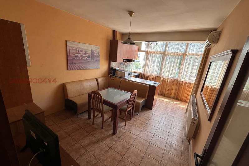 3-bedroom apartment in Plovdiv, Kyrshiyaka