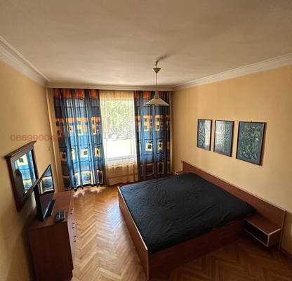 Photo 2 — 3-bedroom apartment in Plovdiv, Kyrshiyaka
