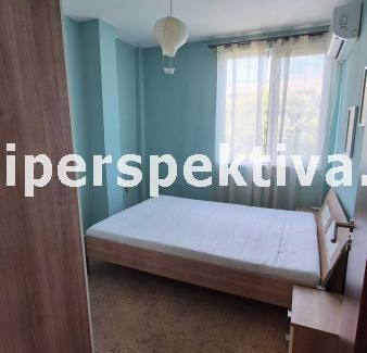 Снимка 4 — Тристаен апартамент с южно изложение в Кючук Париж, Пловдив