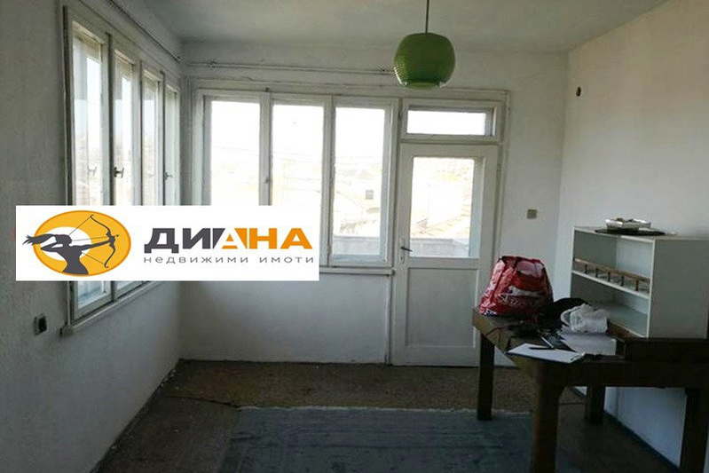 3-bedroom apartment in Plovdiv, Kyuchuk Parij