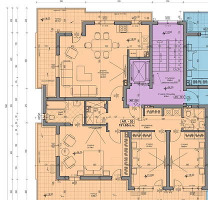Снимка 2 — Панорамен 4-стаен апартамент в Кючук Париж, Пловдив