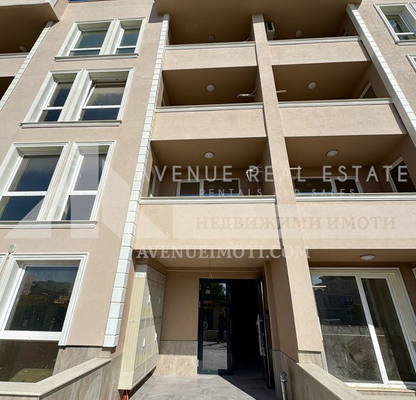 Снимка 2 — Двустаен апартамент с панорамна тераса в Остромила, Пловдив