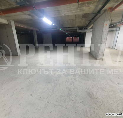Снимка 4 — Двустаен апартамент с голяма тераса в Остромила, Пловдив