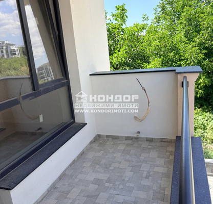 Снимка 5 — Двустаен апартамент с паркомясто в Остромила, Пловдив