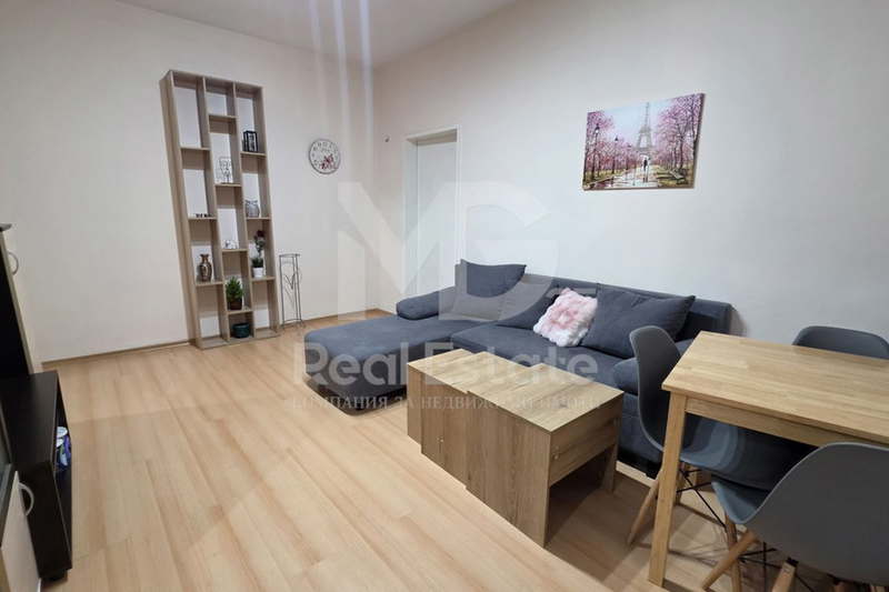 2-bedroom apartment in Plovdiv, Sydiiski